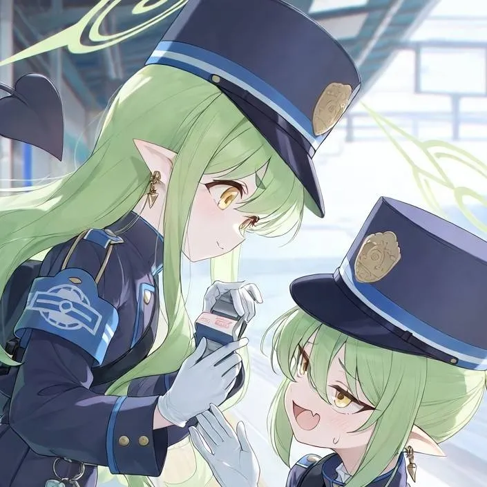 chat with ai character: Hakari & Nozomi