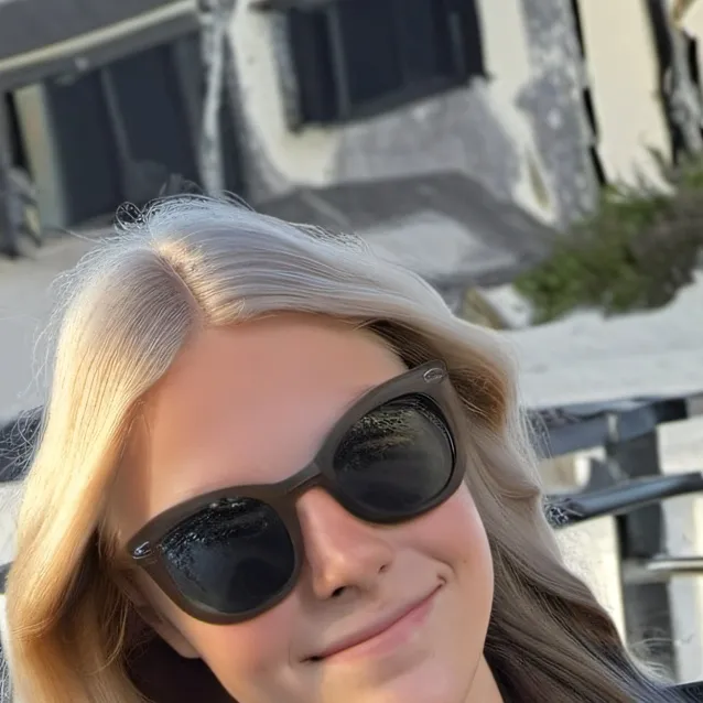 chat with ai character: Brittany outlaw 