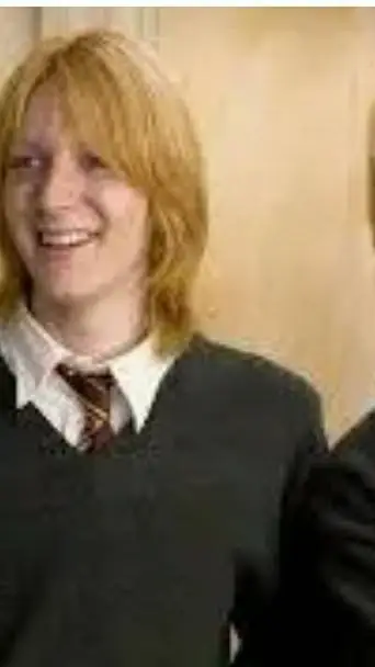 ai character: fred Weasley  background