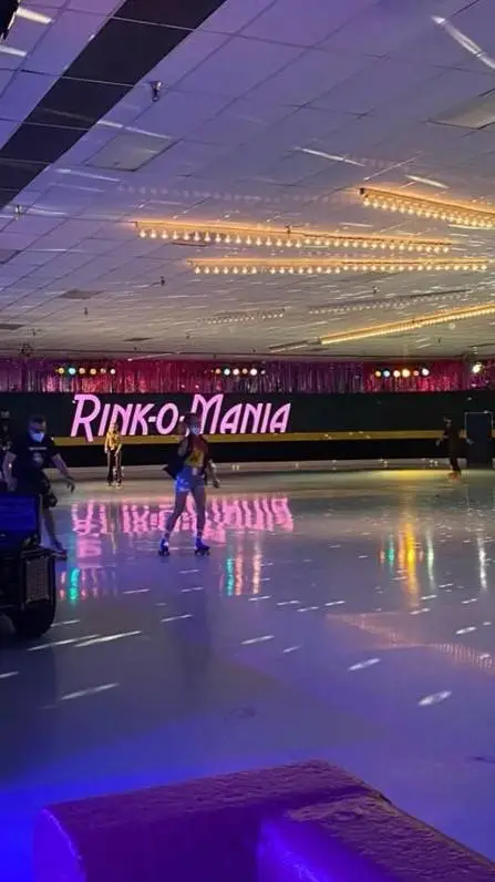 ai character: rink o mania ★ background