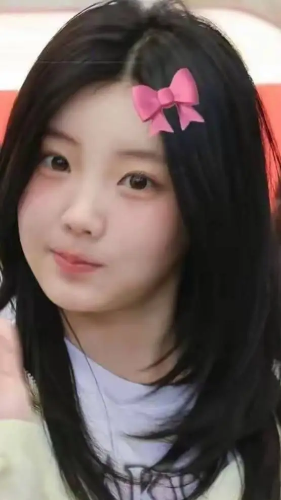 ai character: wonhee background