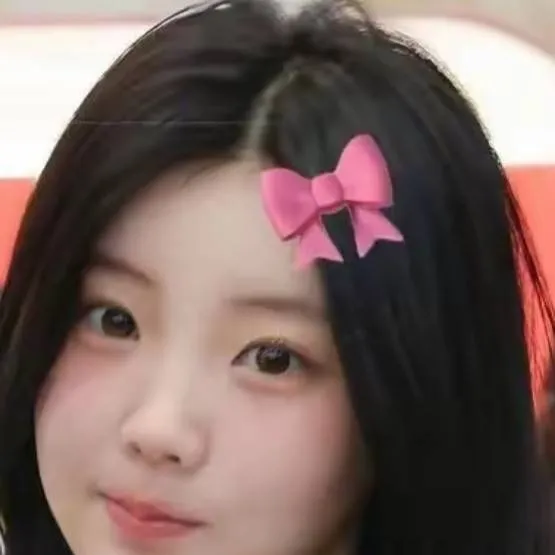 chat with ai character: wonhee