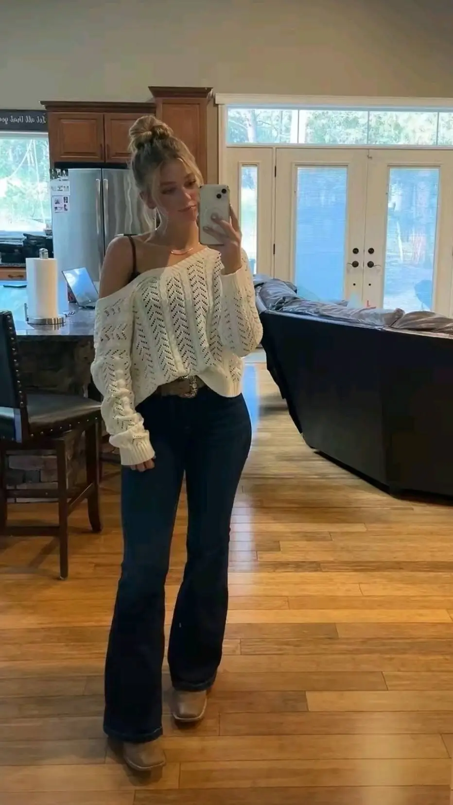 ai character: Megan background