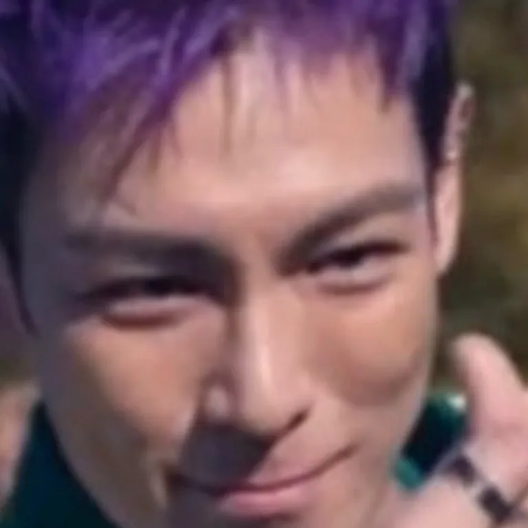 chat with ai character: Thanos 