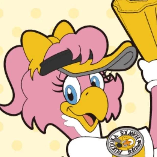 chat with ai character: Honey Hawk