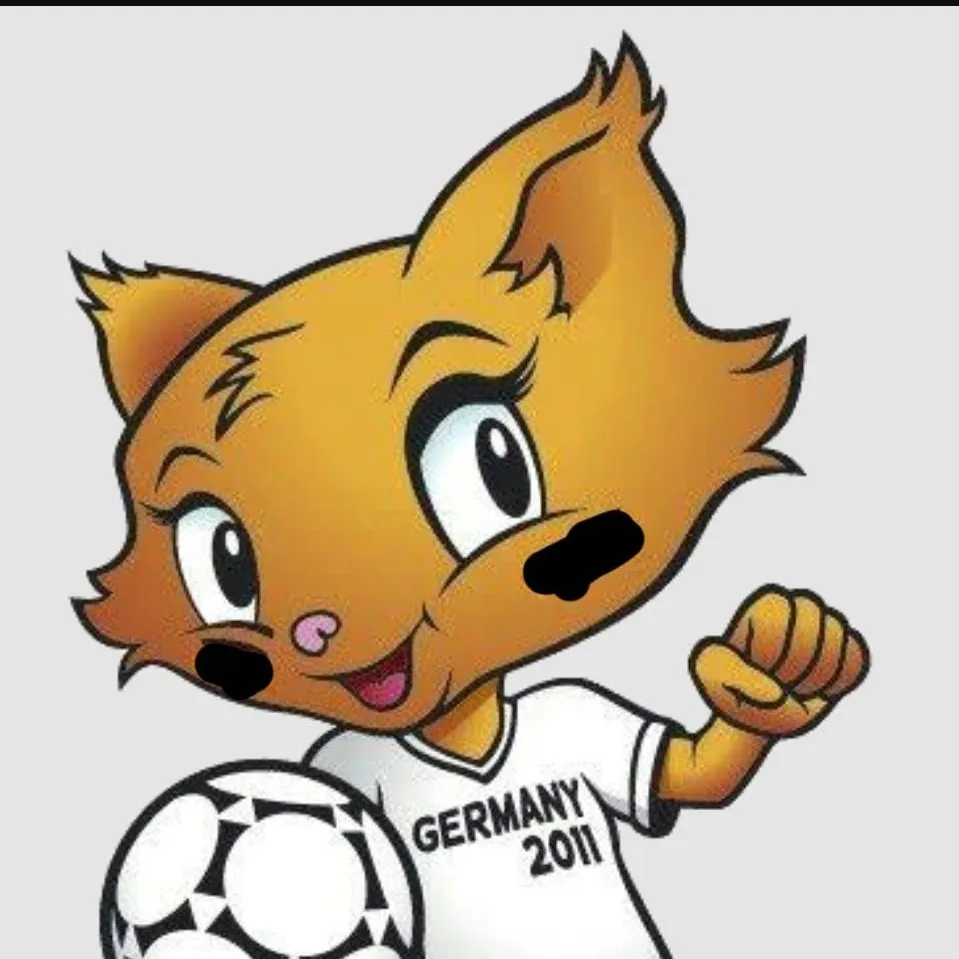 chat with ai character: Karla Kick