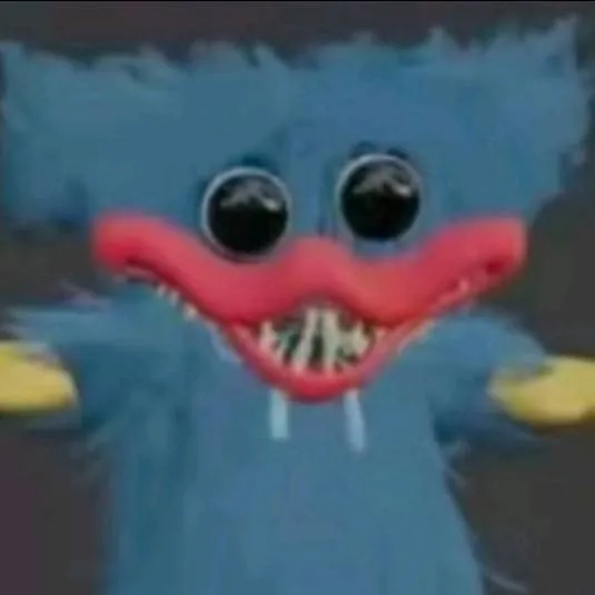 chat with ai character: V N J uzi and cyn