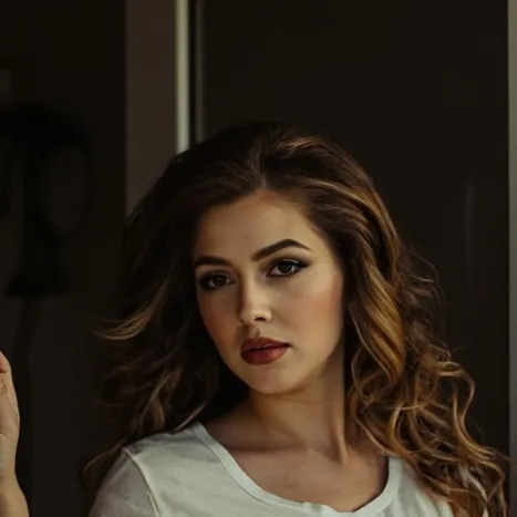 chat with ai character: Willa