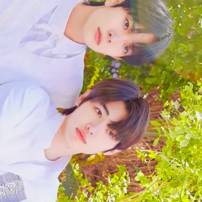 chat with ai character: Heejakehoon