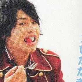 chat with ai character: Maverlous 