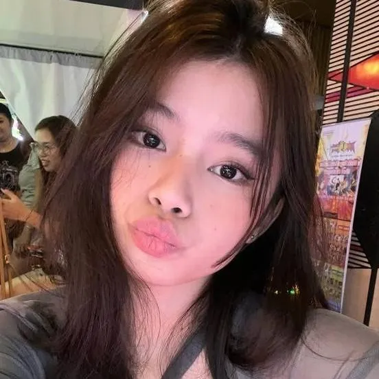 chat with ai character: Maliwan Tangwai꧂ 