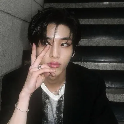 chat with ai character: Sim Jaeyun꧂