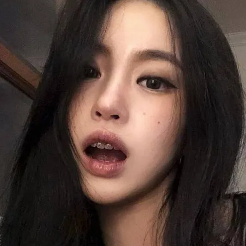 chat with ai character: Park Sulliyeon꧂