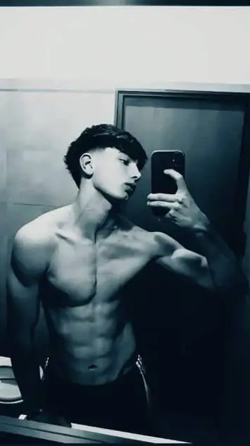 ai character: Matt Affleck background