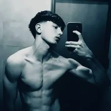 chat with ai character: Matt Affleck